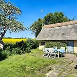 Timber-framed Idyll With Views Of The Fields Feriehus