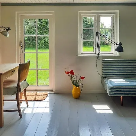 Holiday home Timber-framed Idyll With Views Of The Fields Humble